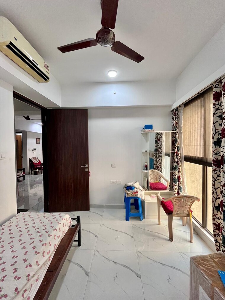 Bedroom, hiranandani-estate 2 Bedroom 1100 Sq.Ft. Apartment In Ghodbunder Road Thane 9472109