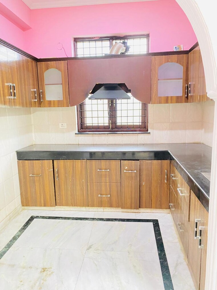 Kitchen, palam-vihar-residents-association 2 Bedroom 1480 Sq.Ft. Builder Floor In Palam Vihar Gurgaon 9472135