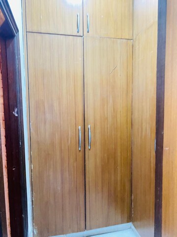 Furnished Amenities in 2 BHK Builder Floor at Palam Vihar Residents Association, Palam Vihar – for Rent