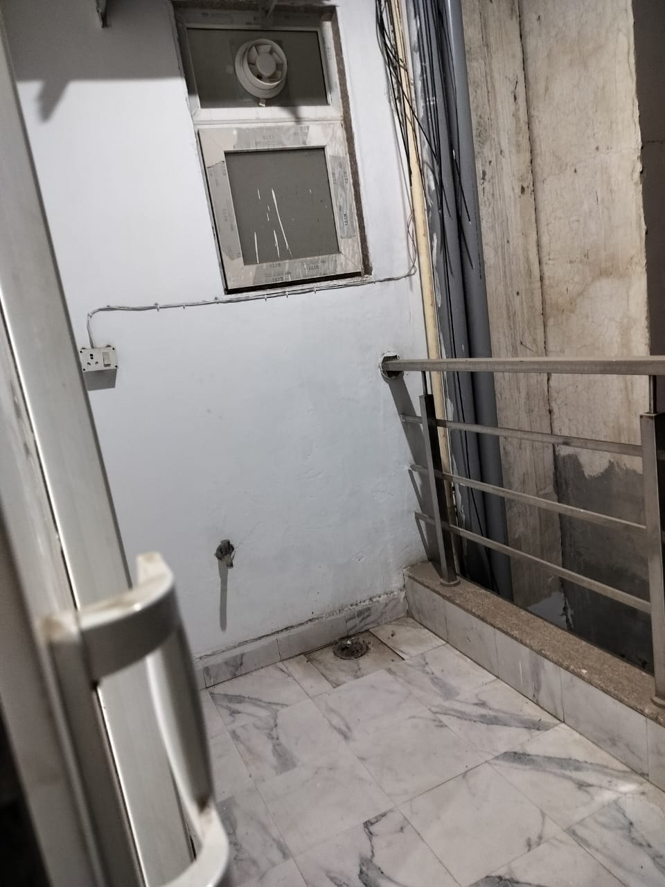 1 BHK Builder Floor For Rent in Ansal Sushant Apartments