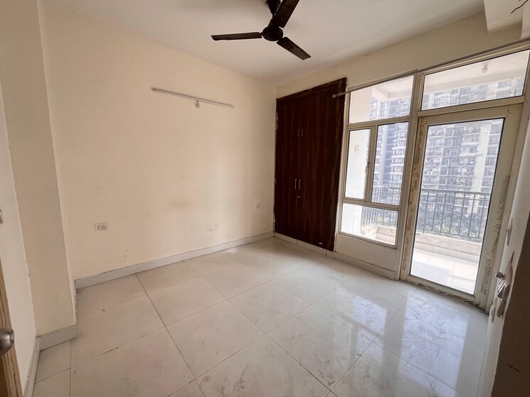 Room, radicon-vedantam 3 Bedroom 1375 Sq.Ft. Apartment In Sector 16c Greater Noida Greater Noida 9472157