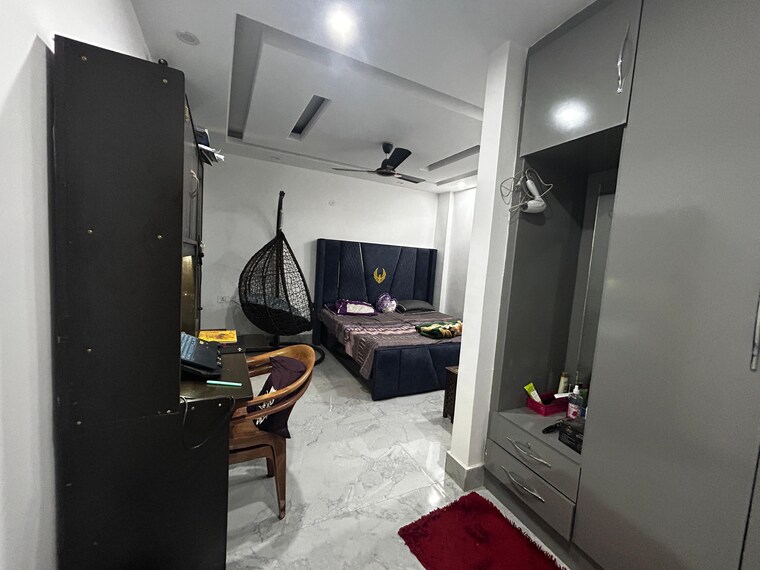 Master Bedroom, saket 3.5 Bedroom 1800 Sq.Yd. Builder Floor In Saket Delhi 9472183