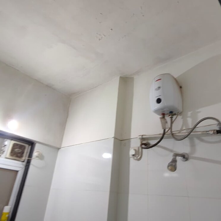 Bathroom, phadnis-sahil-serene 2 Bedroom 1150 Sq.Ft. Apartment In Vasant Vihar Pune 9472213