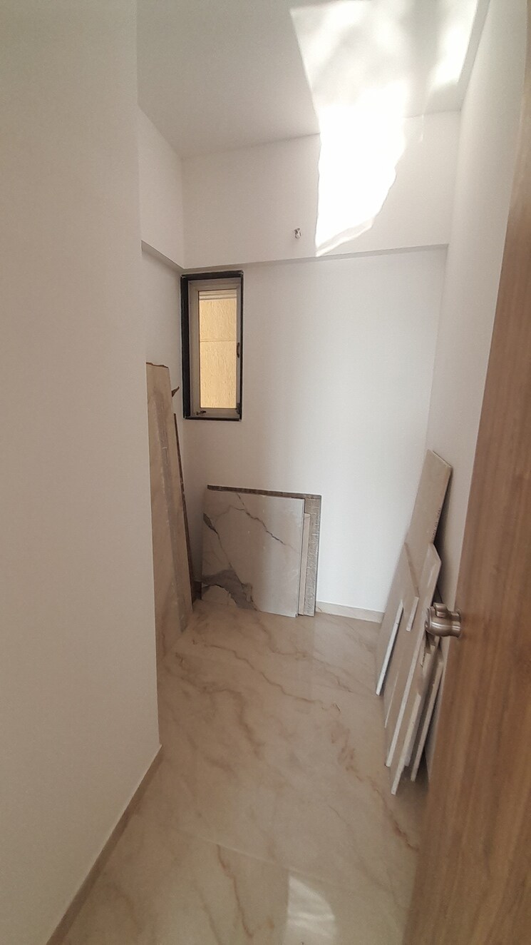 Room, venkatesh-skydale-phase-3 5 Bedroom 3400 Sq.Ft. Apartment In Sinhagad Road Pune 9472273