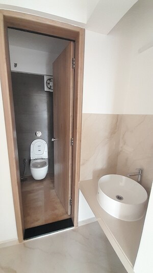 Furnished Amenities in 5 BHK Apartment at Venkatesh Skydale Phase 3, Sinhagad Road – for Sale