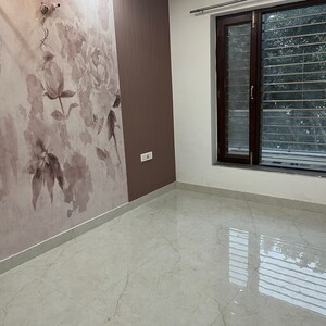 Room in 4 BHK Builder Floor at Sector 85 – for Sale