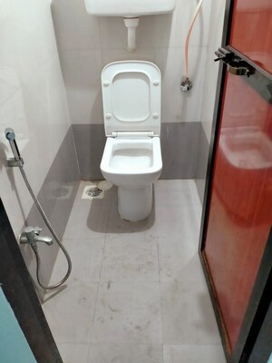 Bathroom in 2 BHK Apartment at Imperial Elite, Ulwe – for Rent