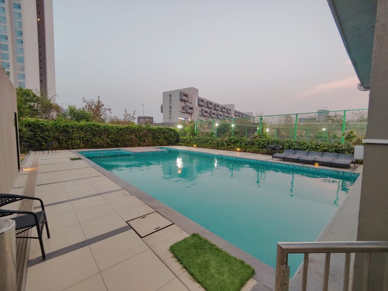 Swimming Pool, yashwin-orizzonte 2 Bedroom 850 Sq.Ft. Apartment In Kharadi Pune 9472335