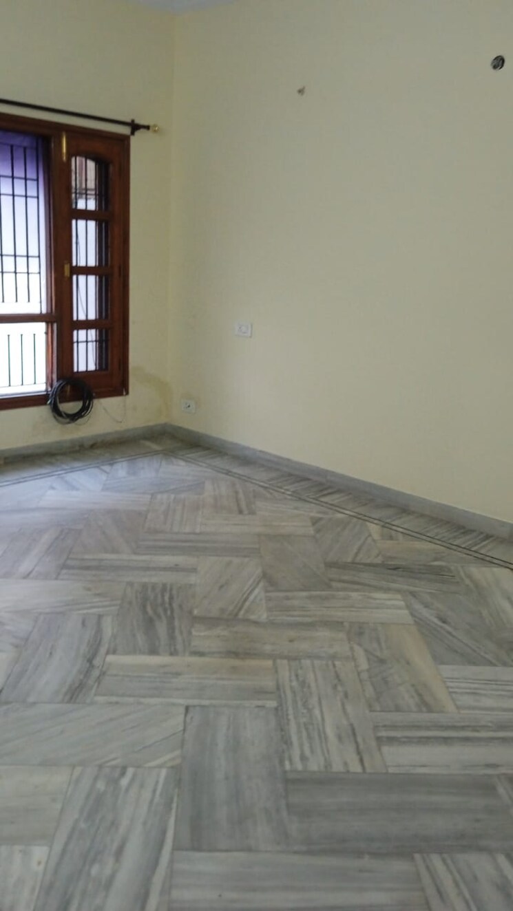 Bedroom, sector 44 2 Bedroom 2800 Sq.Ft. Builder Floor In Sector 44 Chandigarh 9472334