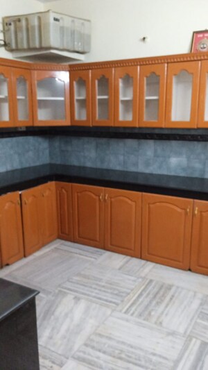 Kitchen in 2 BHK Builder Floor at Sector 44 – for Rent
