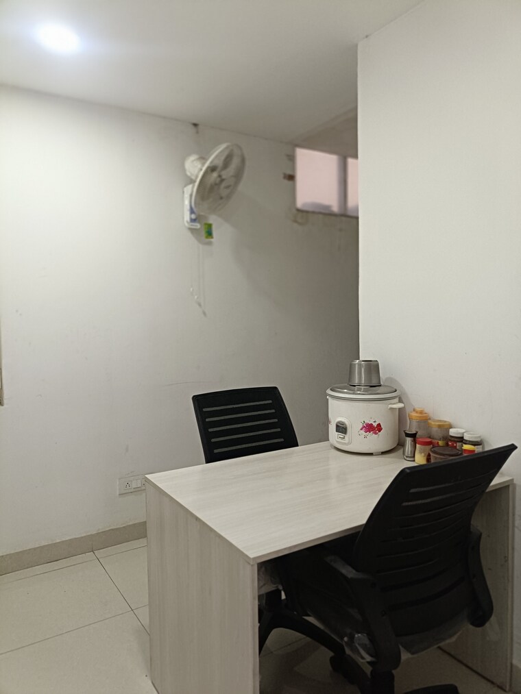 Team Area, sri-sai-ayyapa-sadan Commercial Office Space 1800 Sq.Ft. In Madhapur Hyderabad 9472375