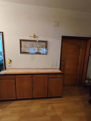 Furnished Amenities in 3 BHK Apartment at Park Street – for Sale