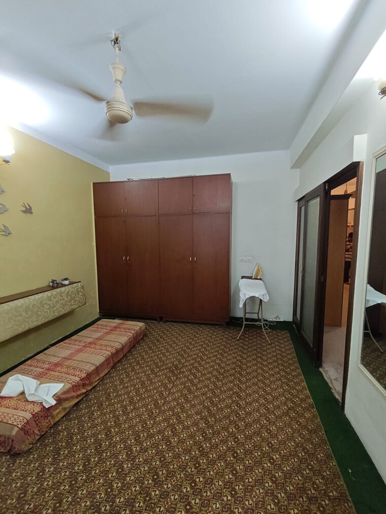 Bedroom, park street 3 Bedroom 2020 Sq.Ft. Apartment In Park Street Kolkata 9472371