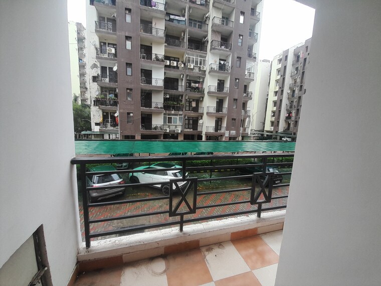 Balcony, maya-garden-city 3 Bedroom 1852 Sq.Ft. Apartment In Lohgarh Zirakpur 9472367