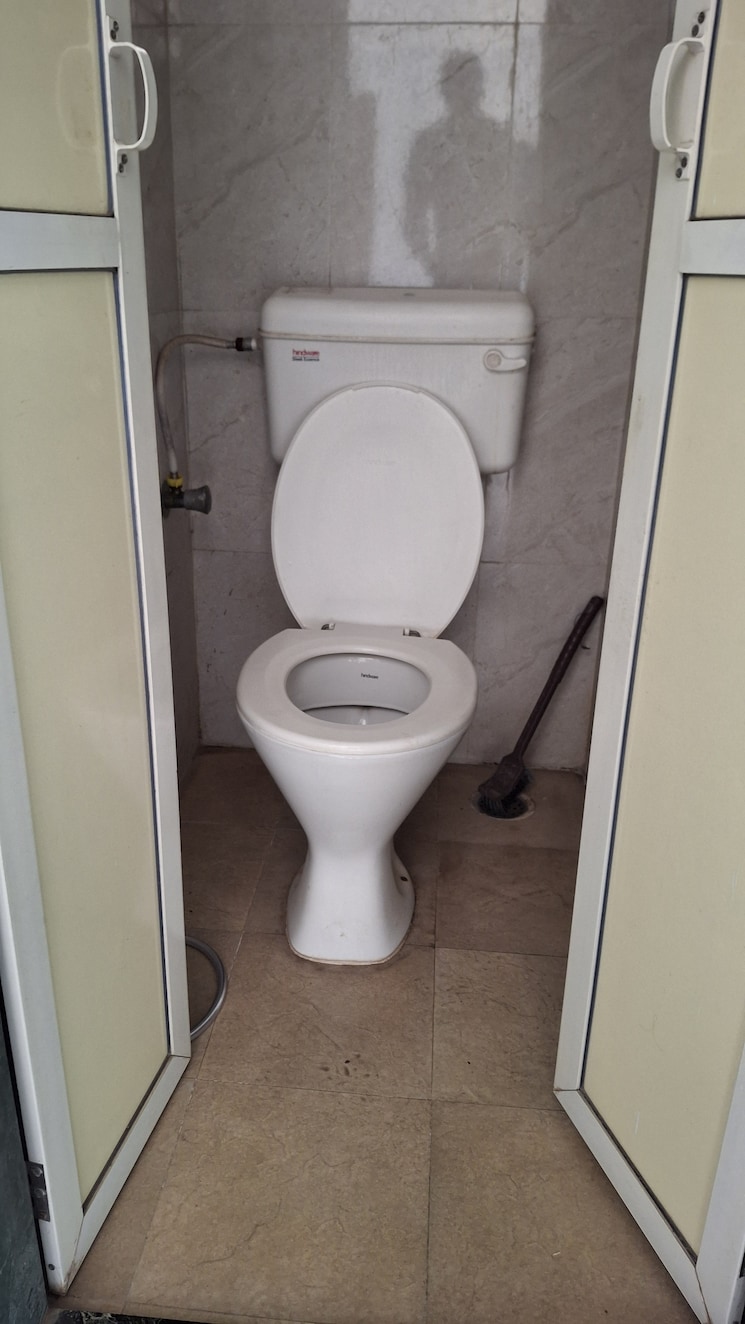 Bathroom, gurukrupa-aramus-complex 1 Bedroom 302 Sq.Ft. Apartment In Ulwe Navi Mumbai 9472387