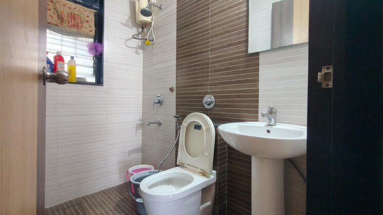 Bathroom, natu-golden-trellis 2 Bedroom 1050 Sq.Ft. Apartment In Balewadi Pune 9472377