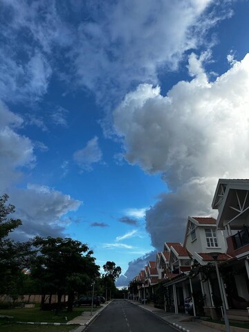 4 BHK Villa – Exterior View View at Unishire Esplanade, Thanisandra Main Road - for Rent