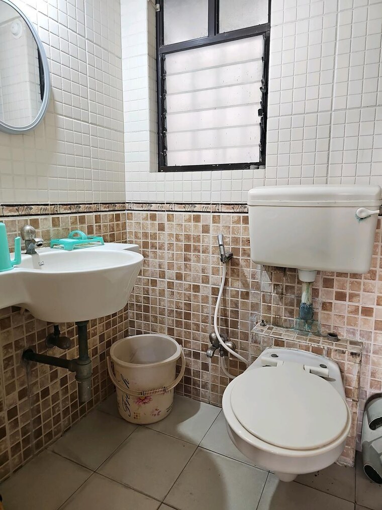 Bathroom, goel-ganga-constella 2 Bedroom 950 Sq.Ft. Apartment In Kharadi Pune 9472385