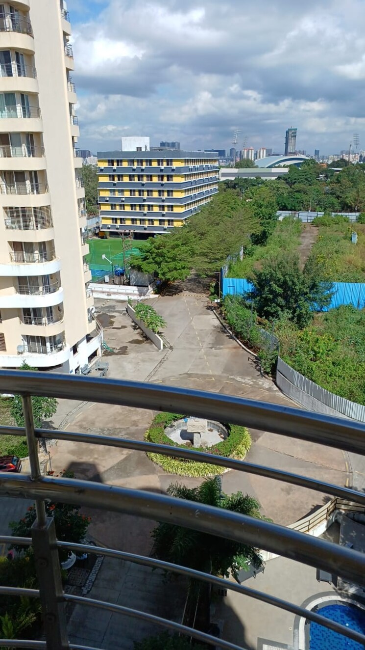 Balcony, metro-jazz 5 Bedroom 2450 Sq.Ft. Apartment In Baner Pune 9472397