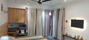 Bedroom in 5 BHK Apartment at Metro Jazz, Baner – for Rent