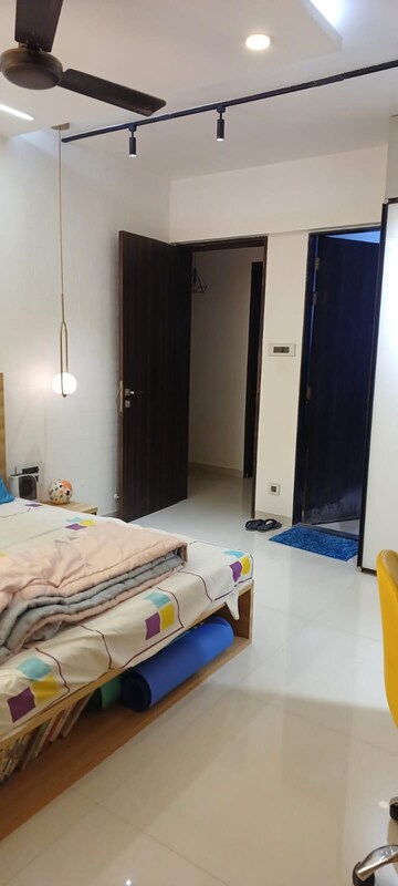 Bedroom in 5 BHK Apartment at Metro Jazz, Baner – for Rent