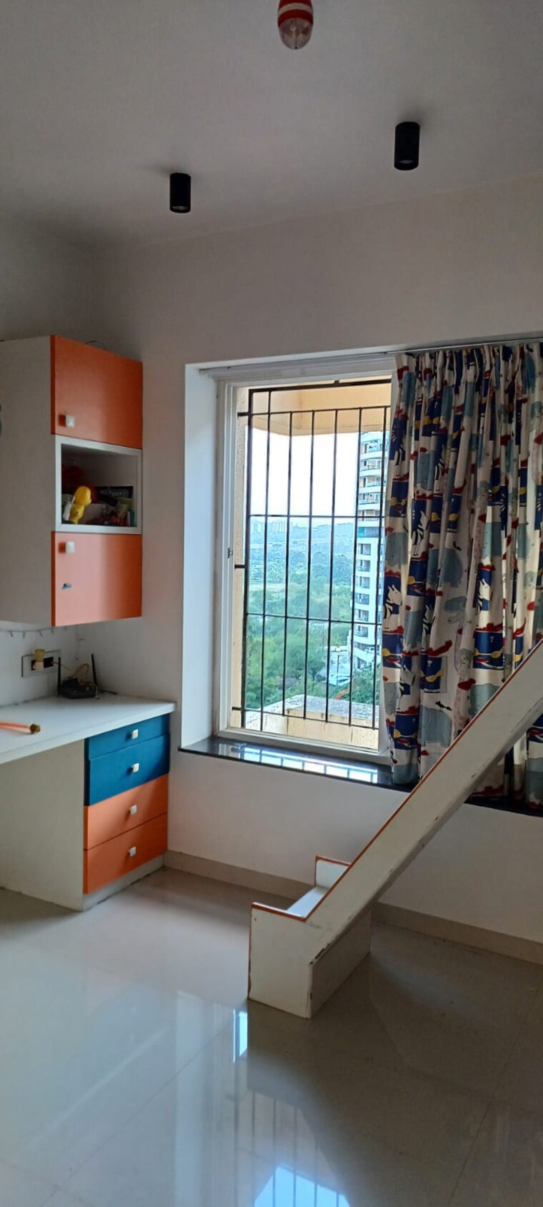 Balcony, metro-jazz 5 Bedroom 2450 Sq.Ft. Apartment In Baner Pune 9472397