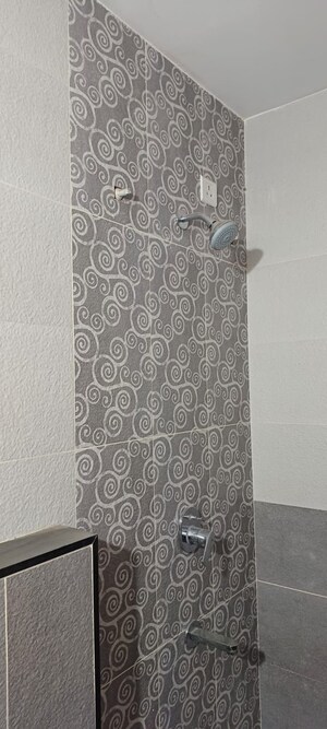 Bathroom in 5 BHK Apartment at Metro Jazz, Baner – for Rent