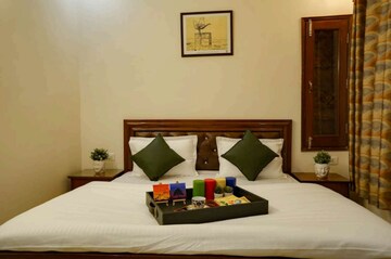 Bedroom in 6 BHK Independent House at Sector 22 – for Rent