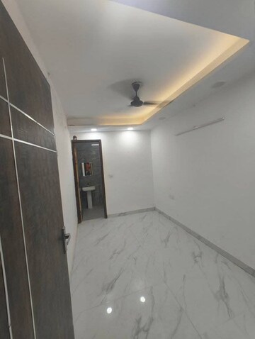 3 BHK Builder Floor For Rent in Chattarpur