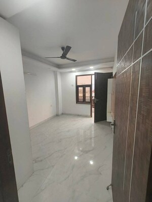 Bedroom in 3 BHK Builder Floor at Chattarpur – for Rent