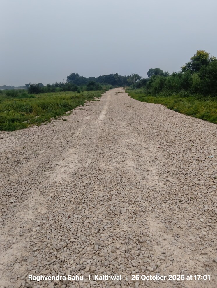 undefined, vindhyachal  2000 Sq.Ft. Plot In Vindhyachal Mirzapur 9472463