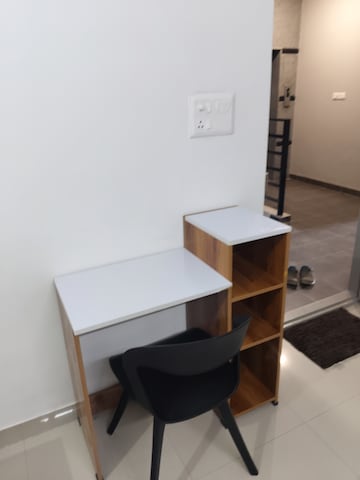 Master Bedroom in 2 BHK Apartment at Sai Arcade Bellandur, Bellandur – for Rent