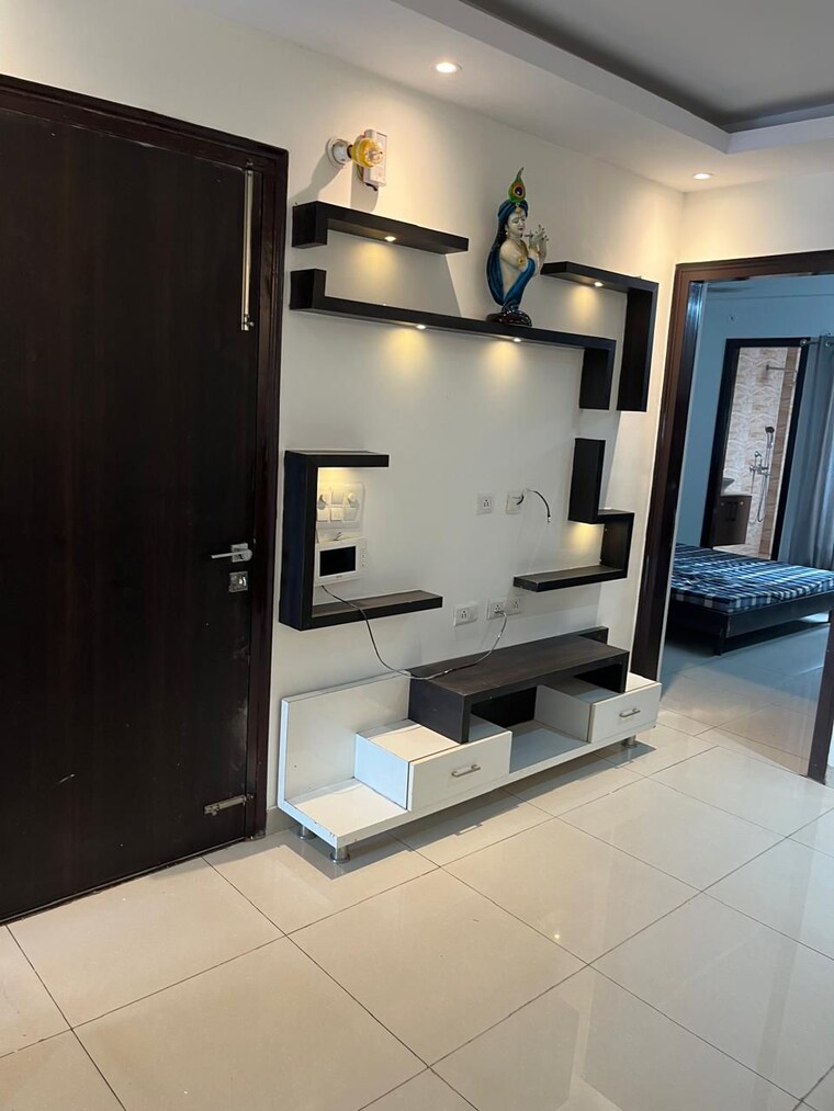 Living Room, sector 40 3 Bedroom 1800 Sq.Ft. Builder Floor In Sector 40 Gurgaon 9472520