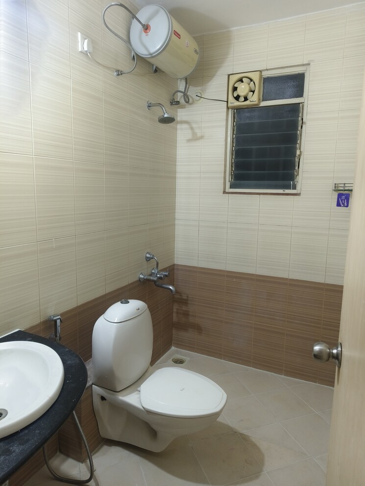 Bathroom, pristine-prism 2 Bedroom 1200 Sq.Ft. Apartment In Aundh Pune 9472611