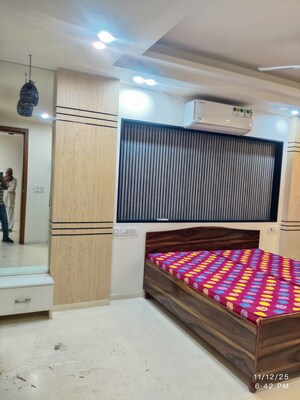 Bedroom in 3 BHK Builder Floor at Sector 46 – for Rent
