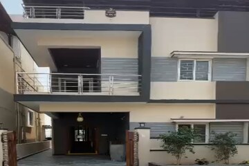 4 BHK Villa For Sale in Mallampet