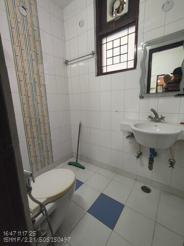 Bathroom in 3 BHK Builder Floor at Sector 31 – for Rent