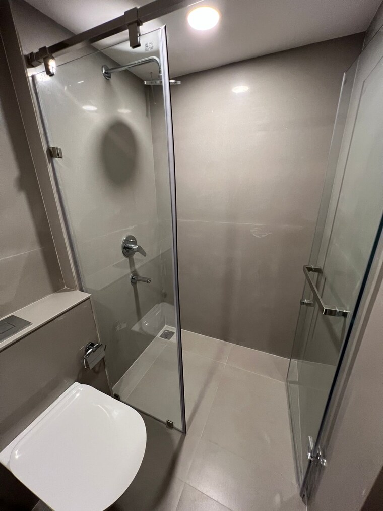 Bathroom, lodha-aura 4 Bedroom 1758 Sq.Ft. Apartment In Wadala Mumbai 9472736