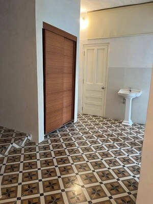 Bedroom in 3 BHK Apartment at Earth Building, Matunga East – for Rent