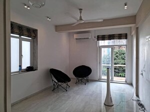Living Room in 3 BHK Apartment at Earth Building, Matunga East – for Rent