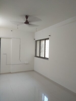 1 BHK Apartment For Rent in Lodha Splendora, Ghodbunder Road