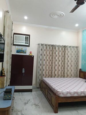 Bedroom in 1 BHK Builder Floor at Patel Nagar – for Rent