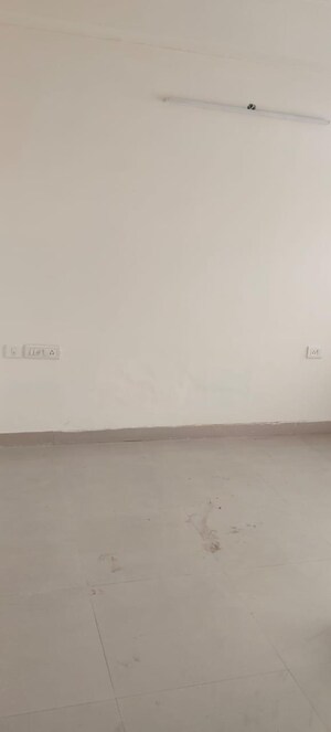 Room in 3 BHK Apartment at Maxworth Premier Urban, Sector 15 – for Sale