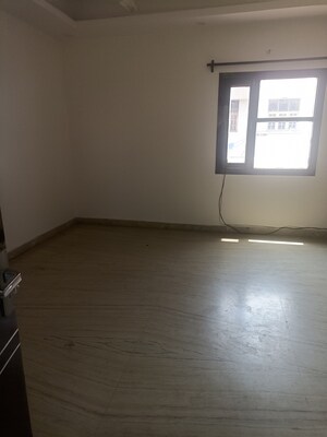 Room in 2 BHK Independent House at RWA Apartments Sector 41, Sector 41 – for Rent