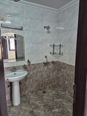 Bathroom in 3 BHK Builder Floor at Sector 15 – for Rent