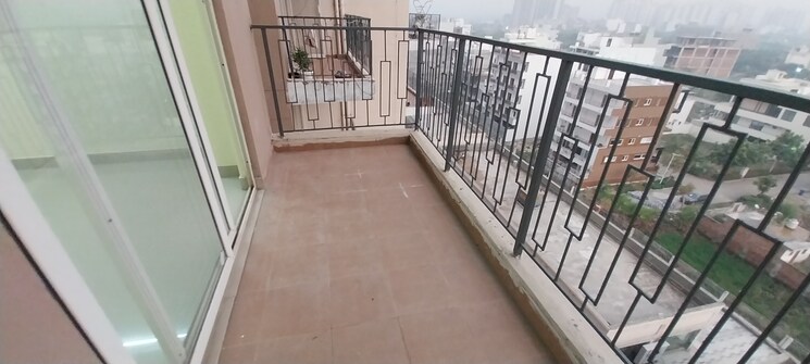 Balcony, rof-alante 3 Bedroom 645 Sq.Ft. Apartment In Sector 108 Gurgaon 9472778