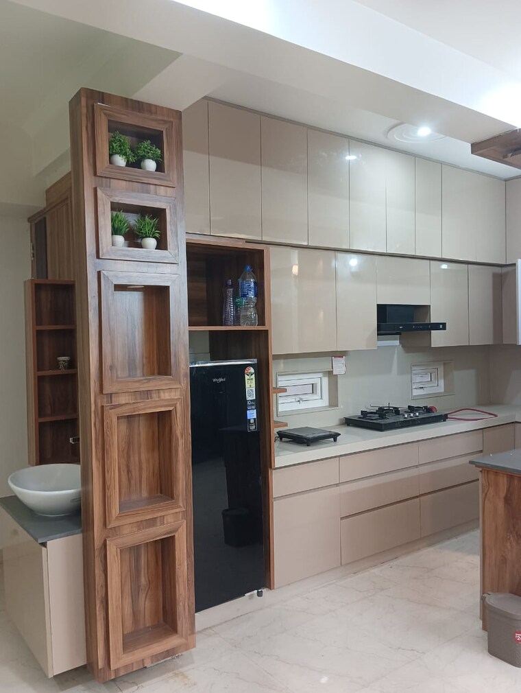 Kitchen, sector 14 2 Bedroom 1500 Sq.Ft. Builder Floor In Sector 14 Gurgaon 9472784