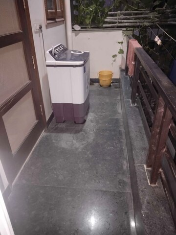 Balcony in 2 BHK Builder Floor at Sector 14 – for Rent