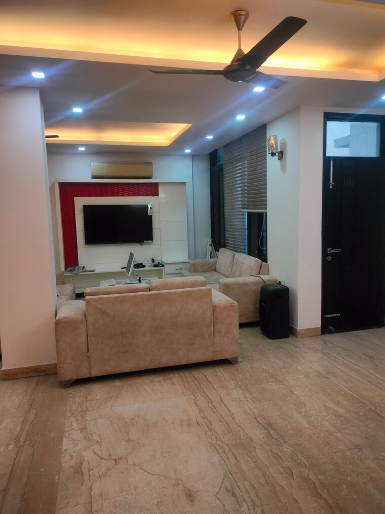 Living Room, maxworth-premier-urban 5 Bedroom 5000 Sq.Ft. Apartment In Sector 15 Gurgaon 9472810