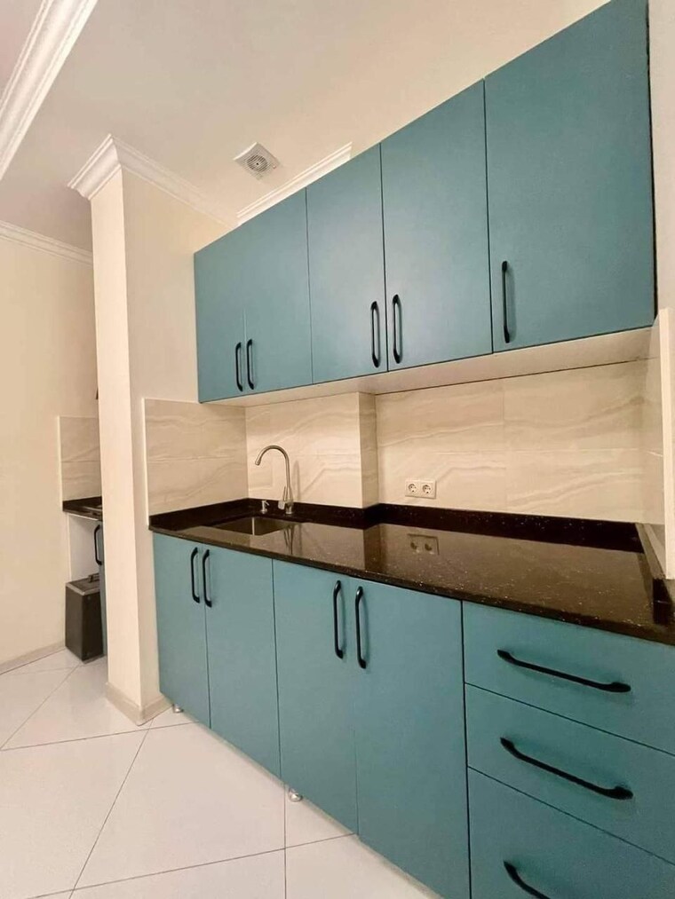 Kitchen, uttam nagar 3 Bedroom 100 Sq.Yd. Builder Floor In Uttam Nagar Delhi 9472834